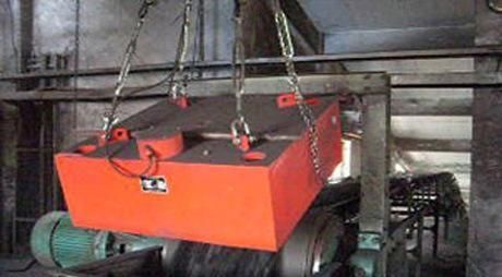 悬挂式除铁器安装方法